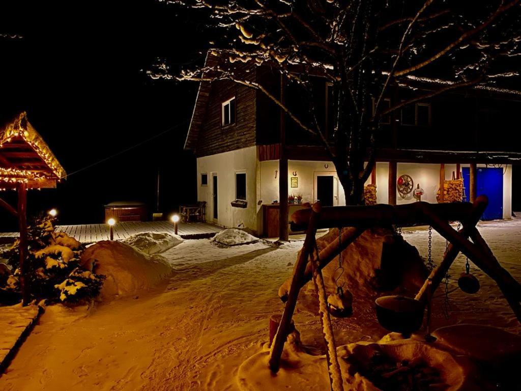 Guesthouse, Sauna & Jacuzzi In Gauja Valley - Kakukalns Straupe Exterior photo
